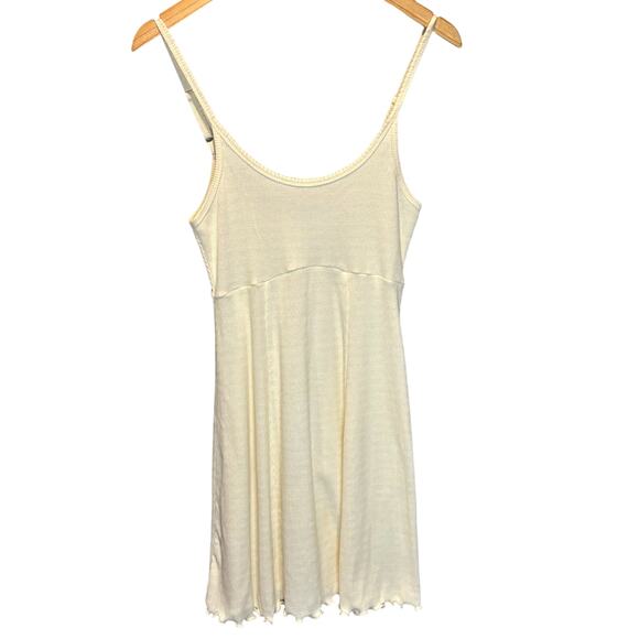 Vintage Victoria's Secret Country Ribbed Cream Slip Dress - size Medium - Picture 1 of 6